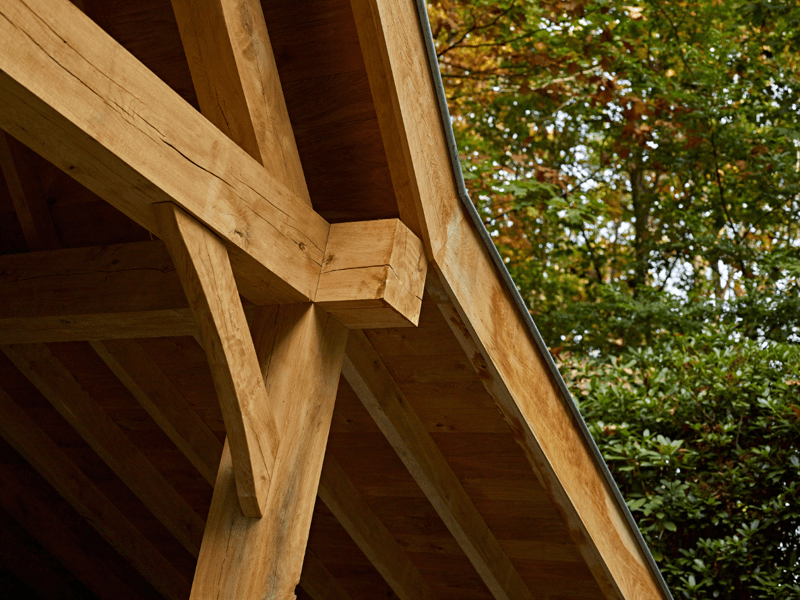 Eiken vakantiewoning in het bos