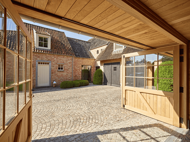 Eiken carport garage in Nokere