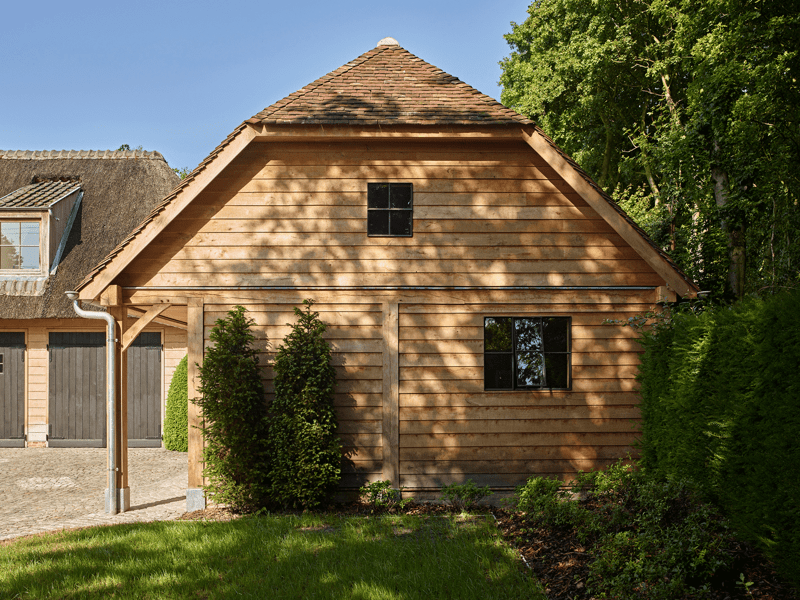 Eiken carport garage in Nokere