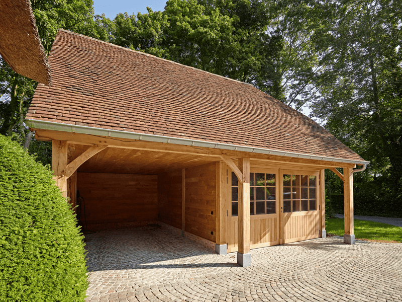 Eiken carport garage in Nokere