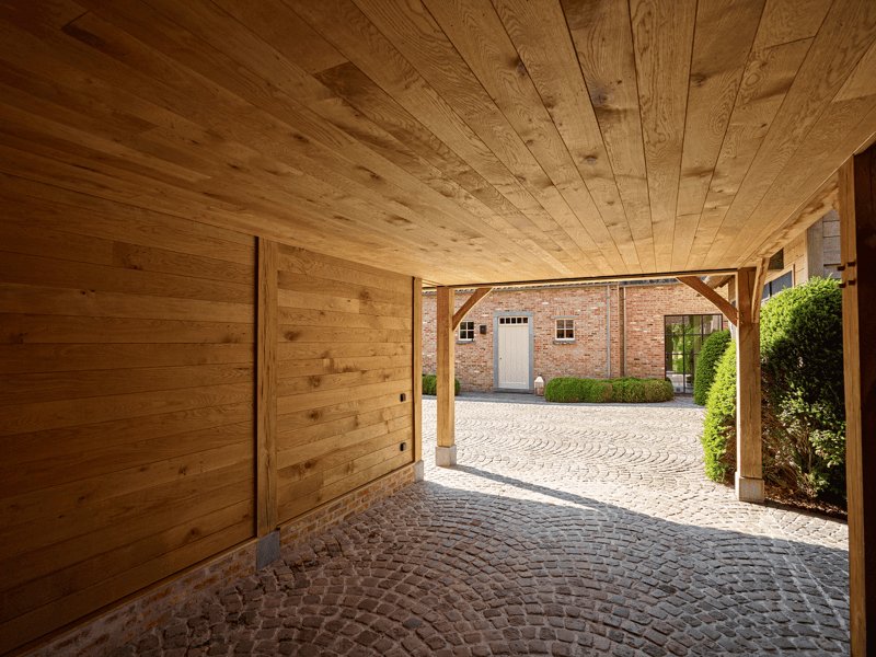 Eiken carport garage in Nokere