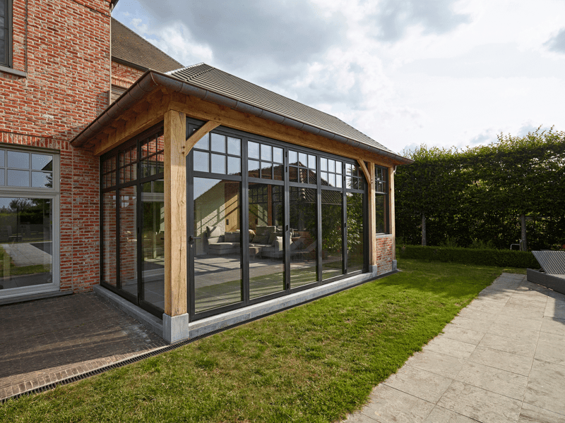 Eiken poolhouse aanbouw in Wakken