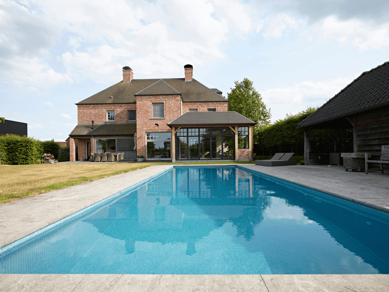 Eiken poolhouse aanbouw in Wakken