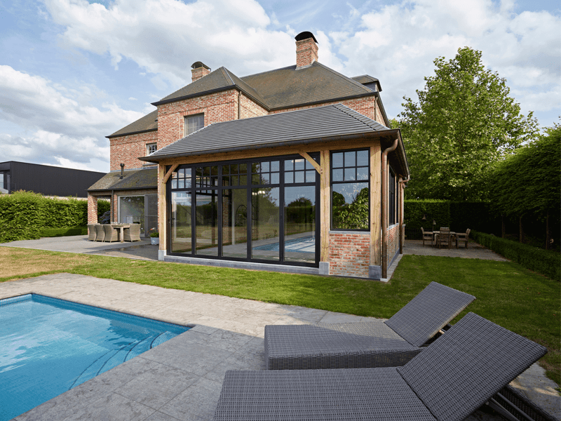 Eiken poolhouse aanbouw in Wakken